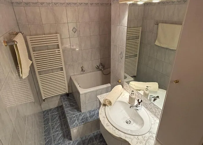 Hoerndlhof * أبتيناو